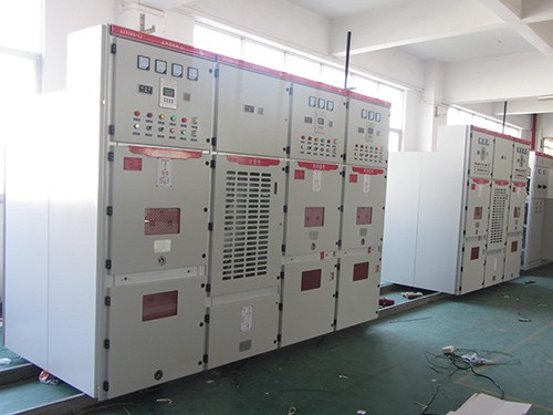 鎧裝移開式交流金屬封閉開關(guān)設(shè)備/高壓中置柜